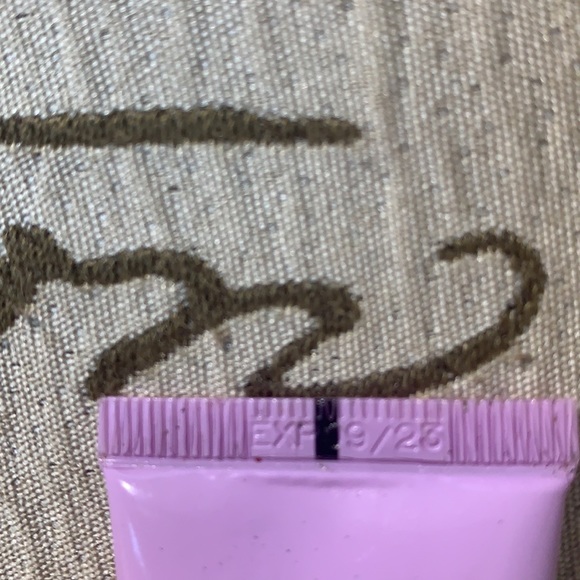 Tarte shape tape cloud - Picture 4 of 5